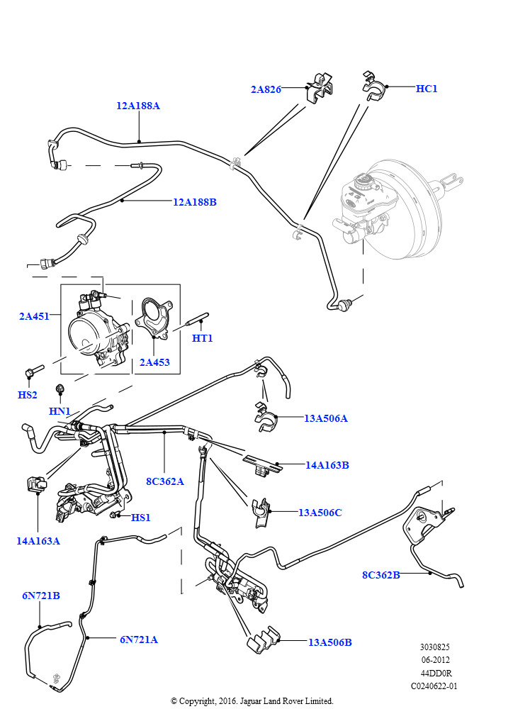 Схема: Вакуумное управл. и впуск воздуха (4.4L DOHC DITC V8 Diesel, LHD)